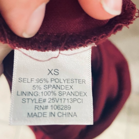 🦋 = 2 for $15.   - Zara Body-conscious dress - Picture 6 of 7